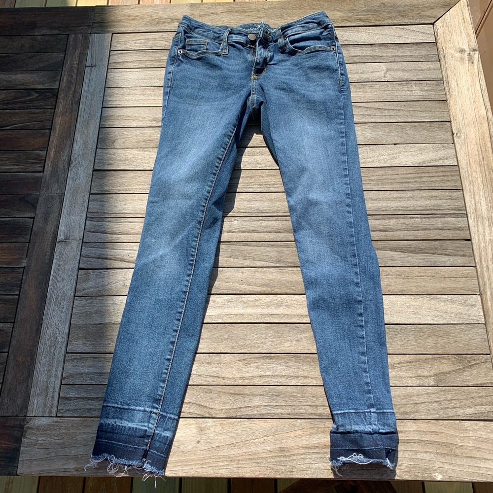 Universal thread Fading jeans